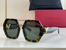 Picture of Valentino Sunglasses _SKUfw52367629fw